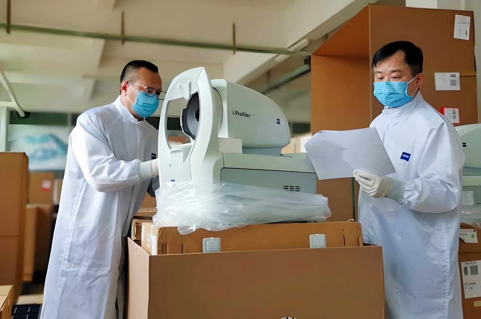 向海南进口精密仪器报关方面有什么注意事项？